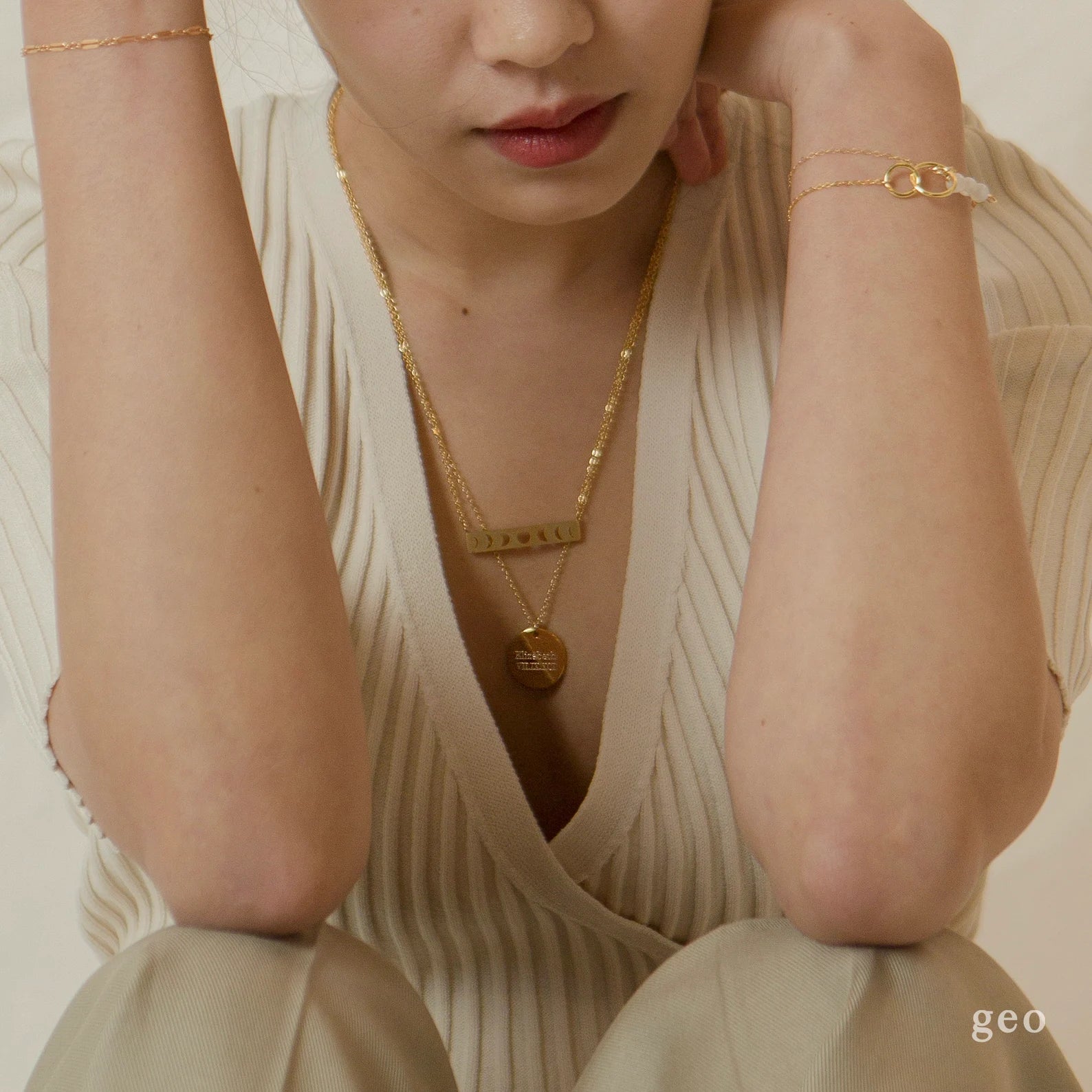 Engraved Disc Name Necklace and Message